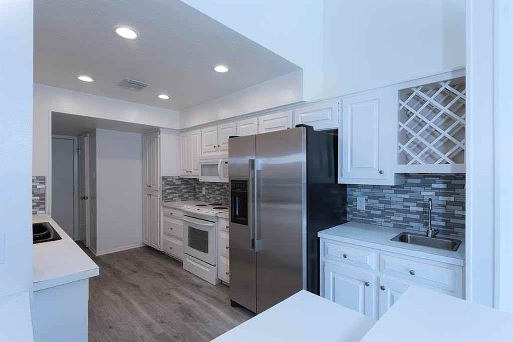 7450 Holly Hill Dr #105 - Photo 6 of 34