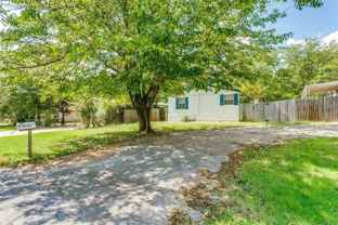 1720 Hilltop Ln - Photo 1 of 1
