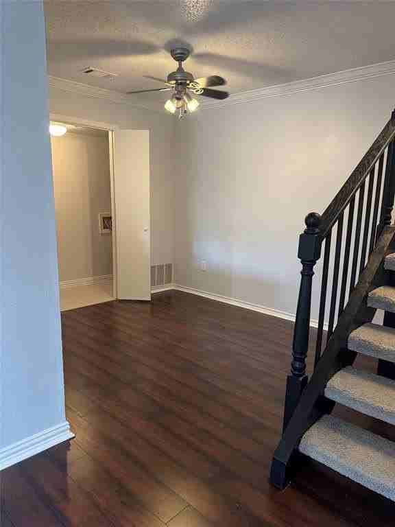 883 Dublin Dr #1 - Photo 5 of 29