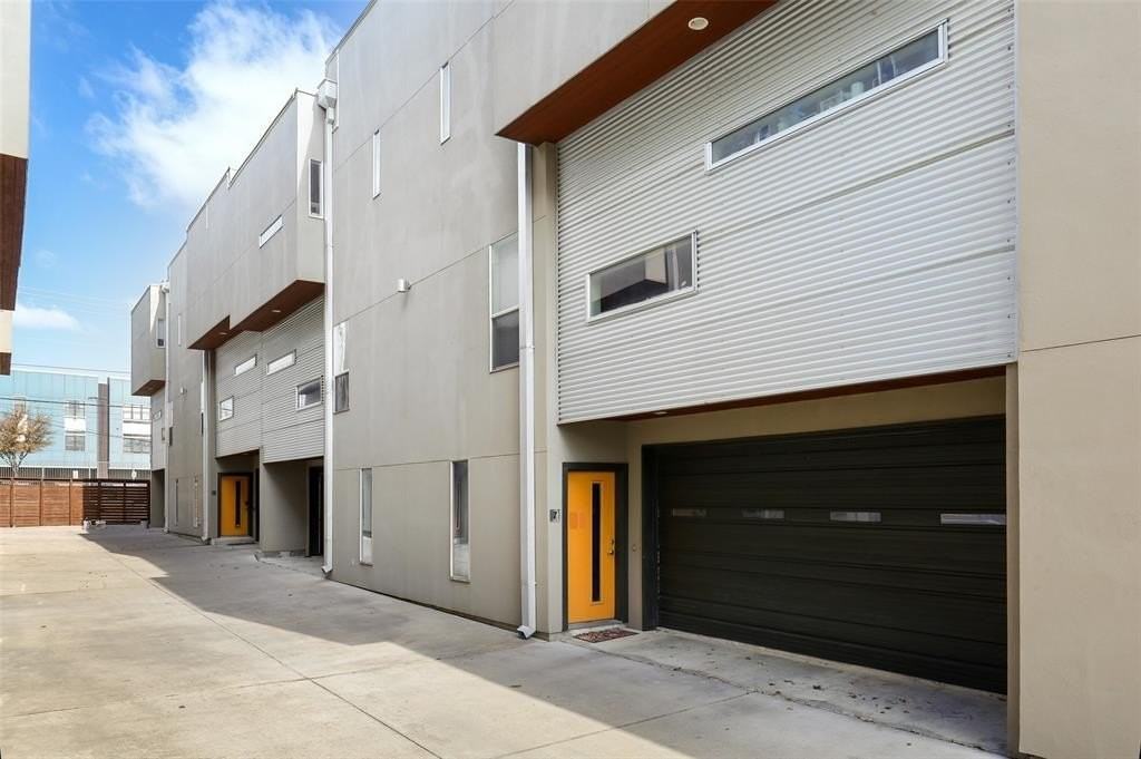 5205 Capitol Avenue #8 - Photo 4 of 25