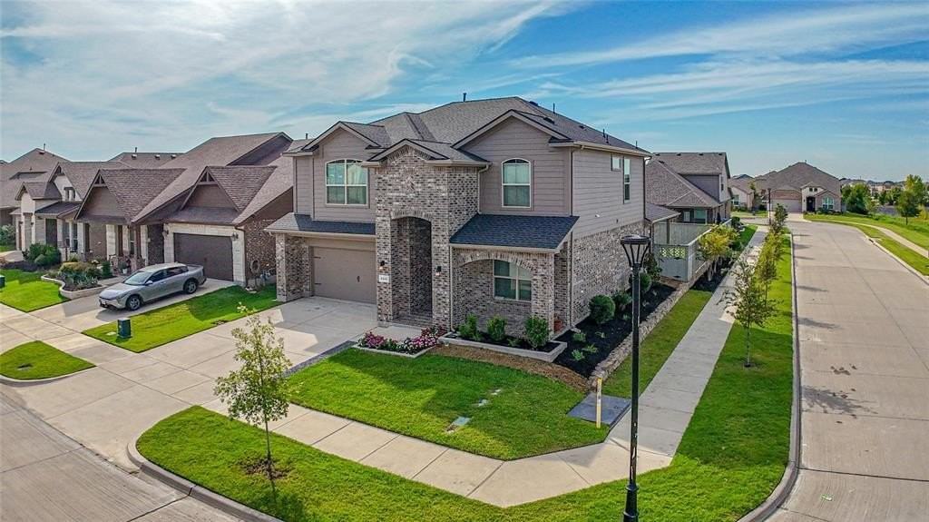 2445 Rooster Ln - Photo 3 of 27