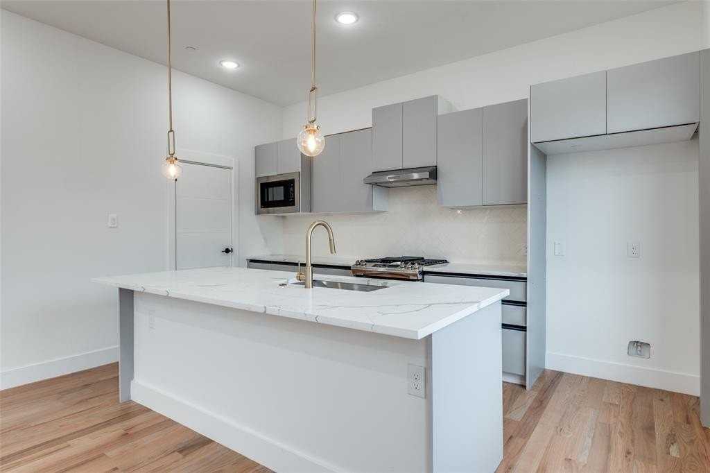 2607 Calvin St #3 - Photo 7 of 26