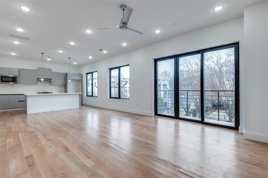 2613 Calvin St #11 - Photo 3 of 26