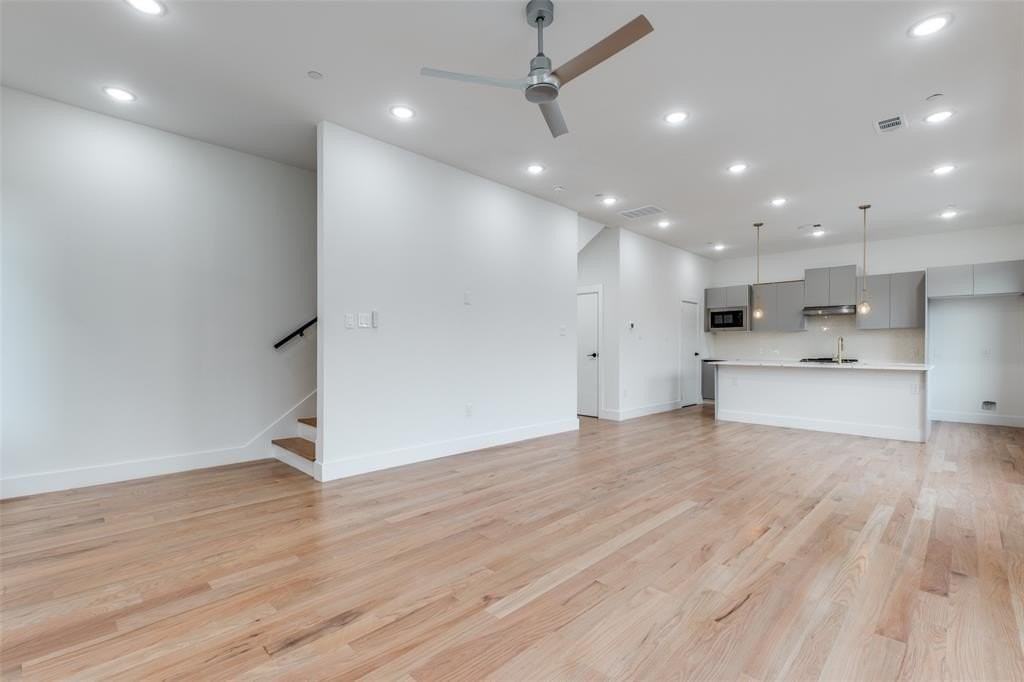 2613 Calvin St #11 - Photo 4 of 26