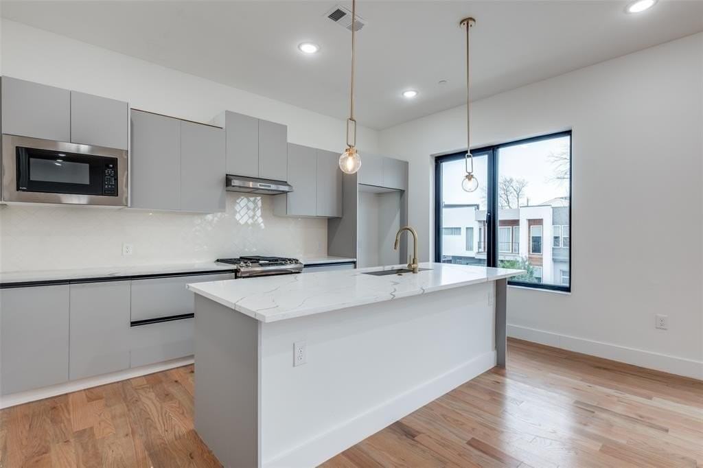 2613 Calvin St #11 - Photo 6 of 26