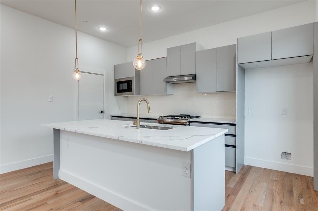 2613 Calvin St #11 - Photo 7 of 26