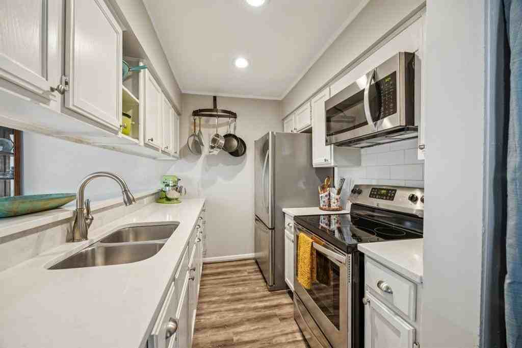 7175 Fair Oaks Ave #60 - Photo 7 of 27