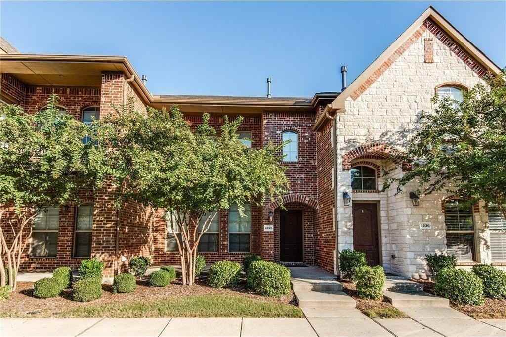 4240 Comanche Dr - Photo 2 of 20