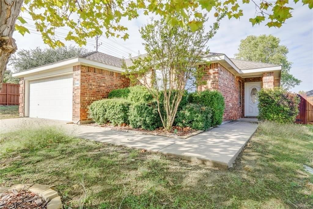 9940 Carter Dr - Photo 2 of 21