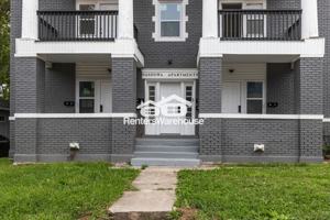 featured image of 2305 E 37th St Unit 3e