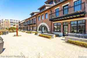 featured image of 431 S Eton St