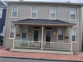 424 Queen St - Photo 1 of 1