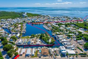 featured image of 136 Sable Palm Ln