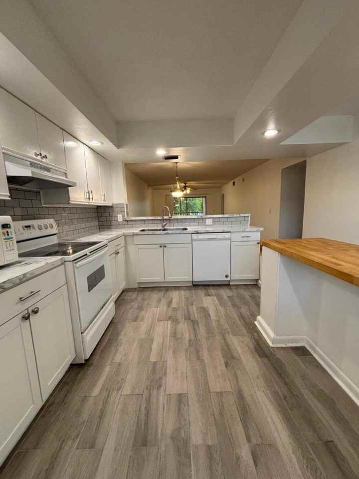 3000 Florida Boulevard #203D - Photo 7 of 23