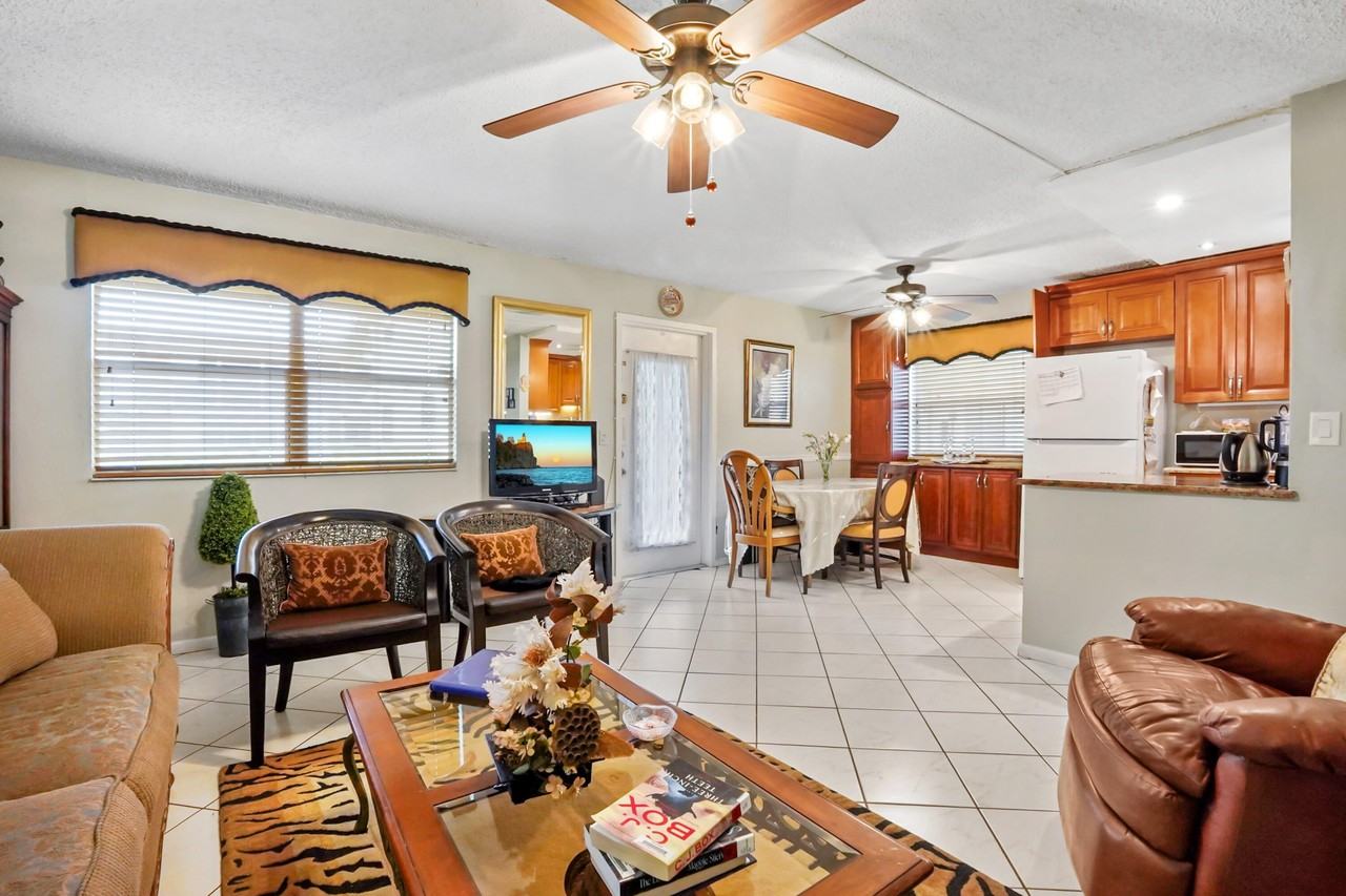 52 Saxony B - Photo 6 of 21