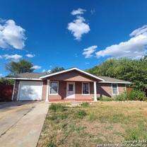 5815 Castle Lk - Photo 1 of 1