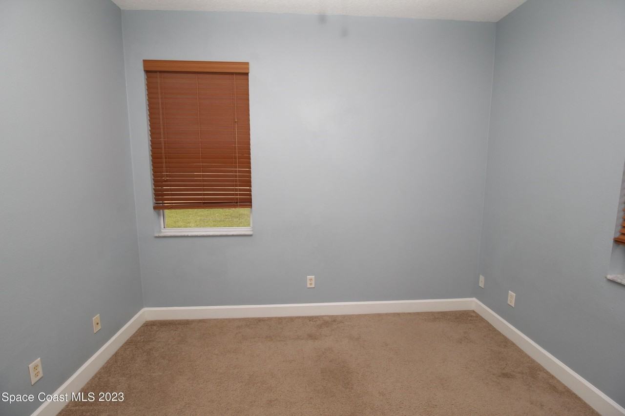 480 Higgs Ave Nw - Photo 4 of 23