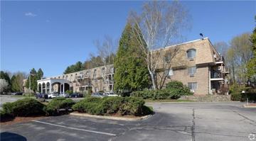 featured image of 65 Oaklawn Ave