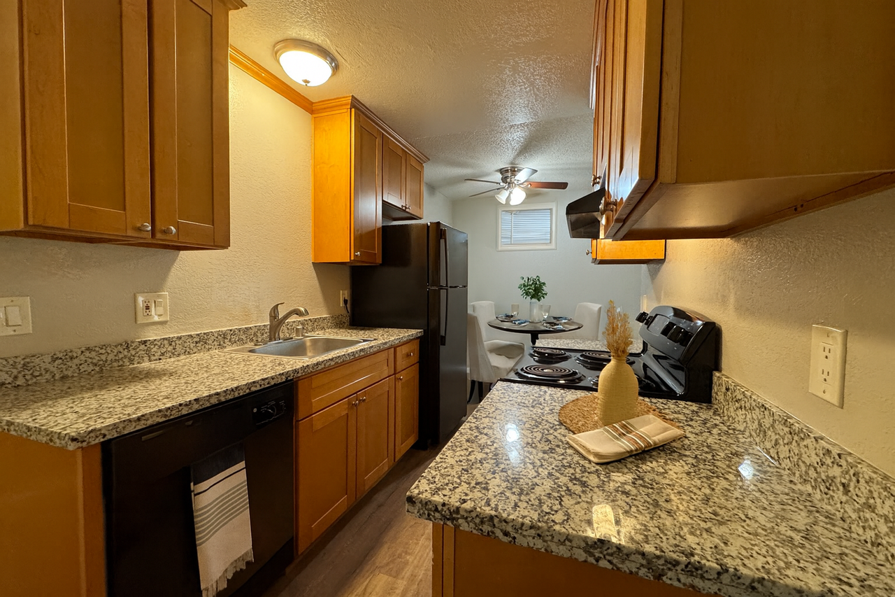 AltaVista Commons - Photo 6 of 35