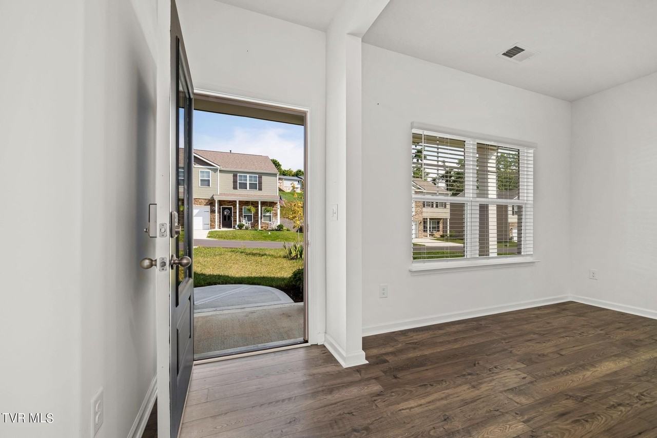 693 Barley Loop - Photo 7 of 44