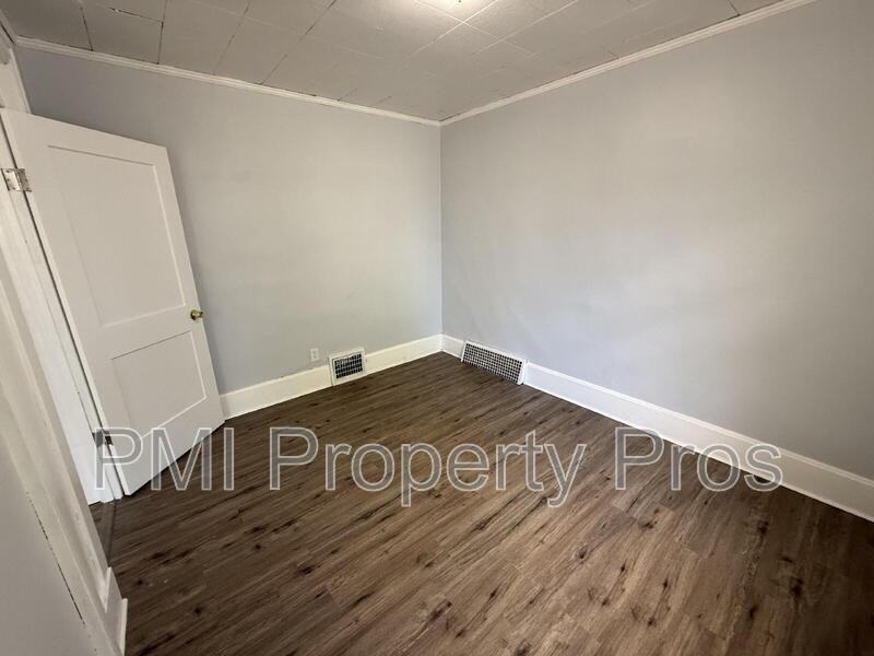 2853A N Booth St - Photo 5 of 20