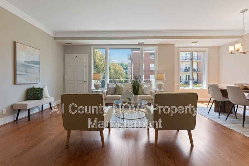 8101 Connecticut Ave #N409 - Photo 6 of 26