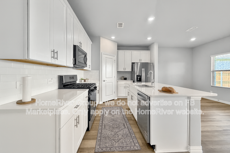 414 Bertney Dr - Photo 3 of 27