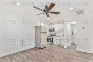 2539 W Pierson St #4 - Photo 1 of 1