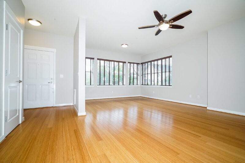 2400 Northeast Park Drive - Photo 3 of 18