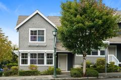 2400 Ne Park Dr - Photo 1 of 1