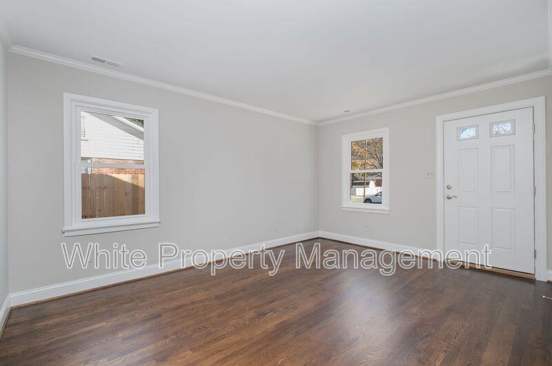 4808 Northaven Dr - Photo 3 of 15