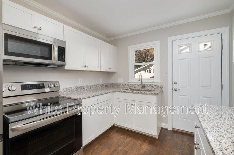 4808 Northaven Dr - Photo 6 of 15