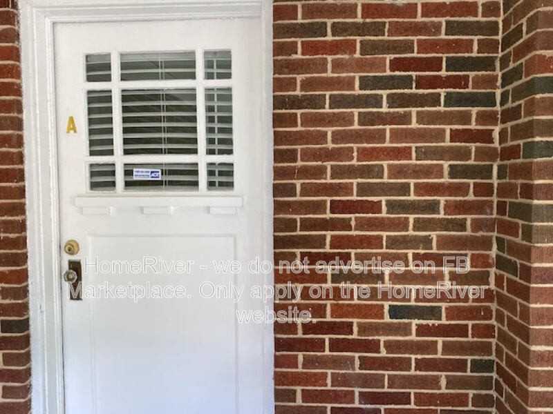 913 United Ave Se - Photo 4 of 24