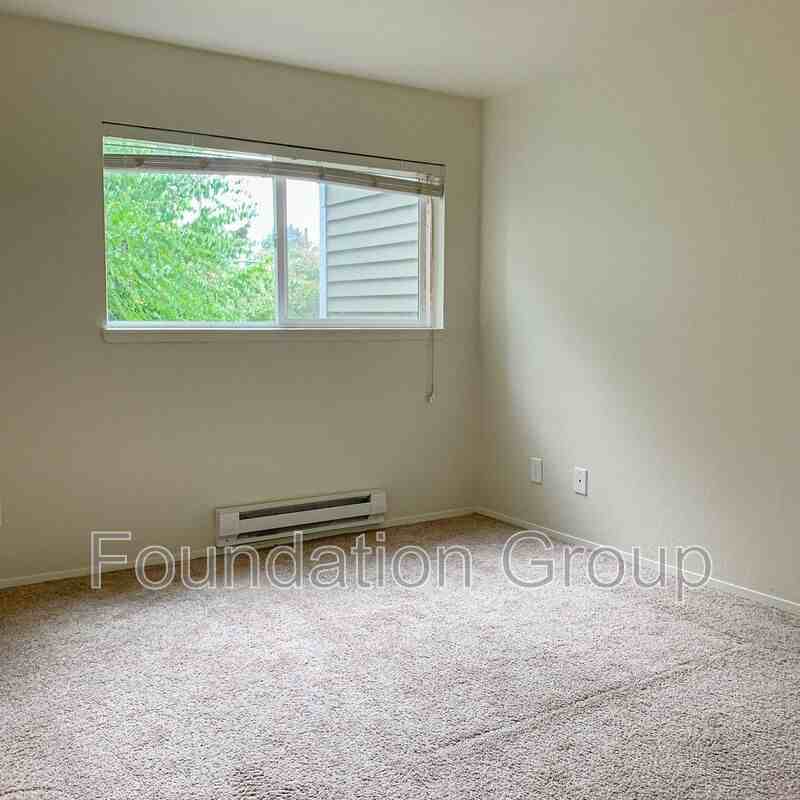 916 North 104th Street #B302 - Photo 4 of 6