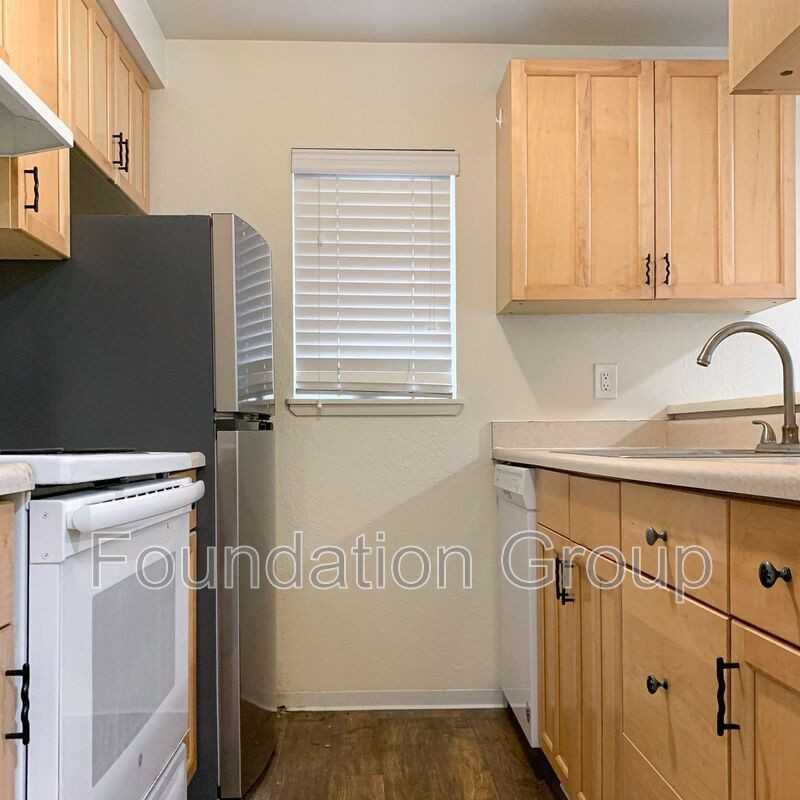 916 North 104th Street #B302 - Photo 2 of 6