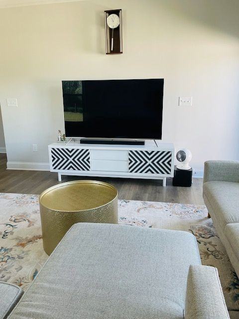 111 Brody Way - Photo 6 of 19