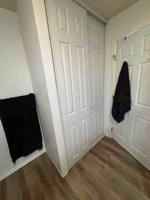 1420 Oxford Ave - Photo 3 of 12