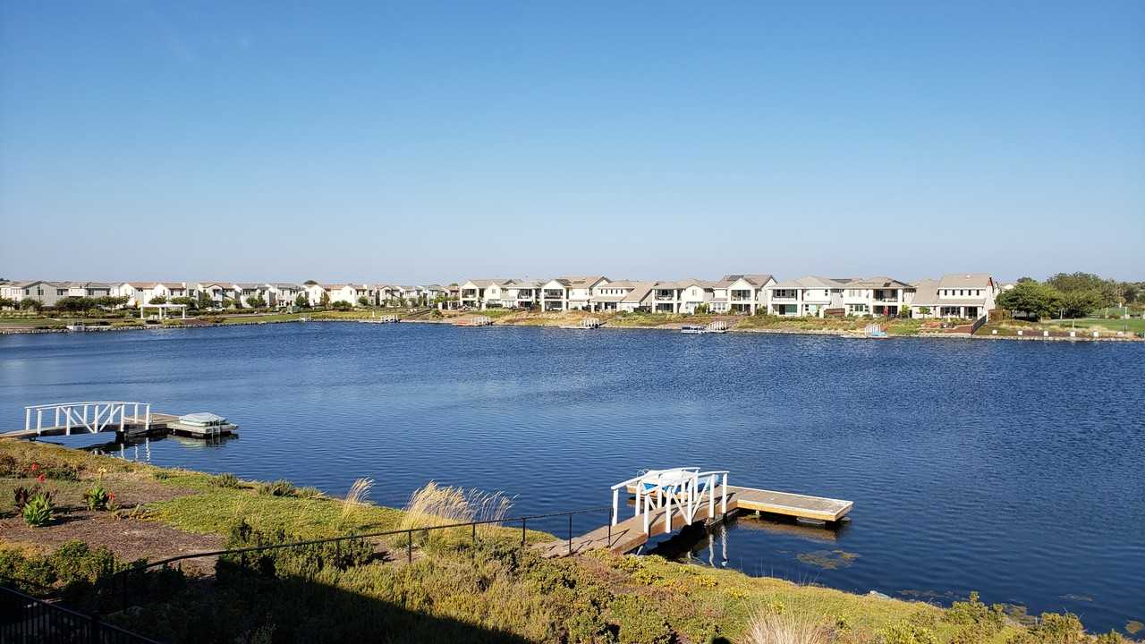 18006 Silver Springs Way - Photo 3 of 26