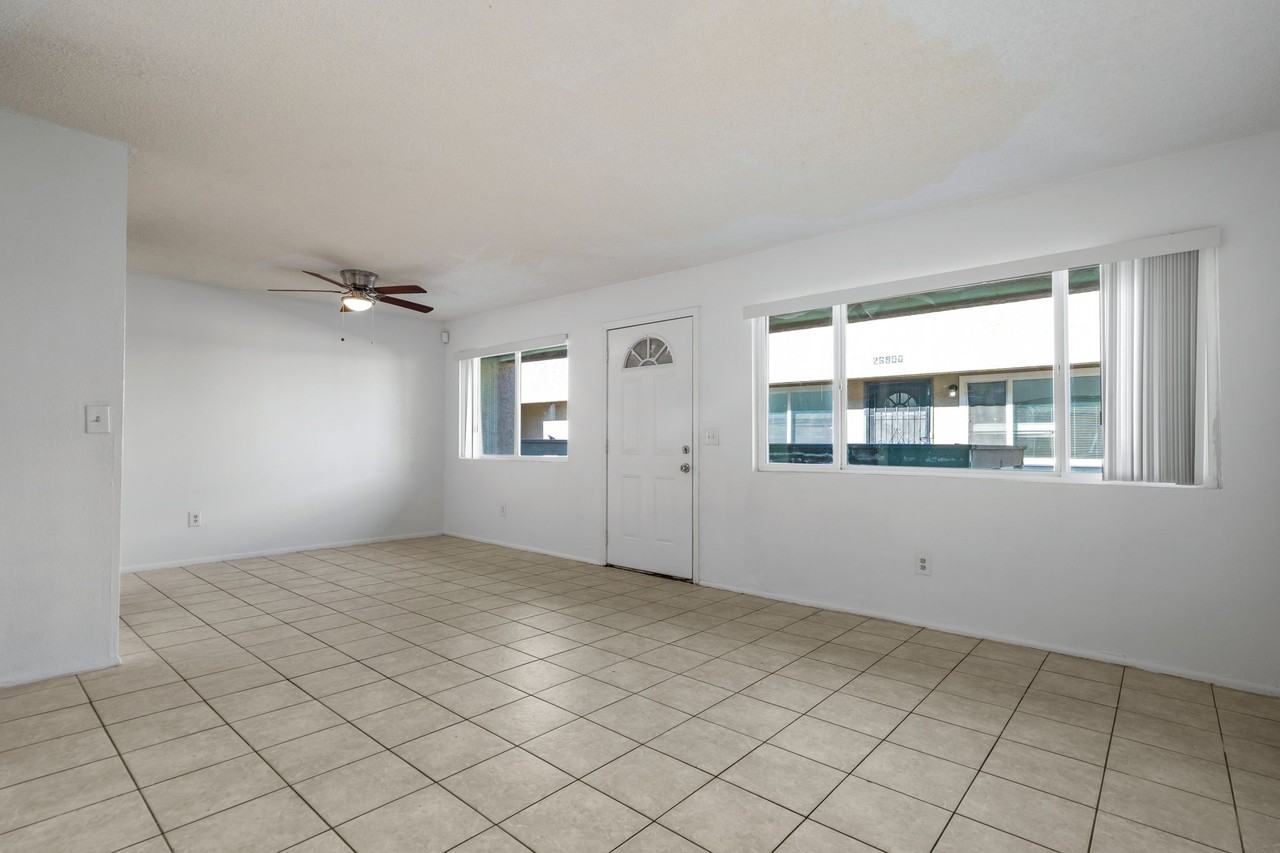 2688 North 43rd Avenue #29D - Photo 4 of 31