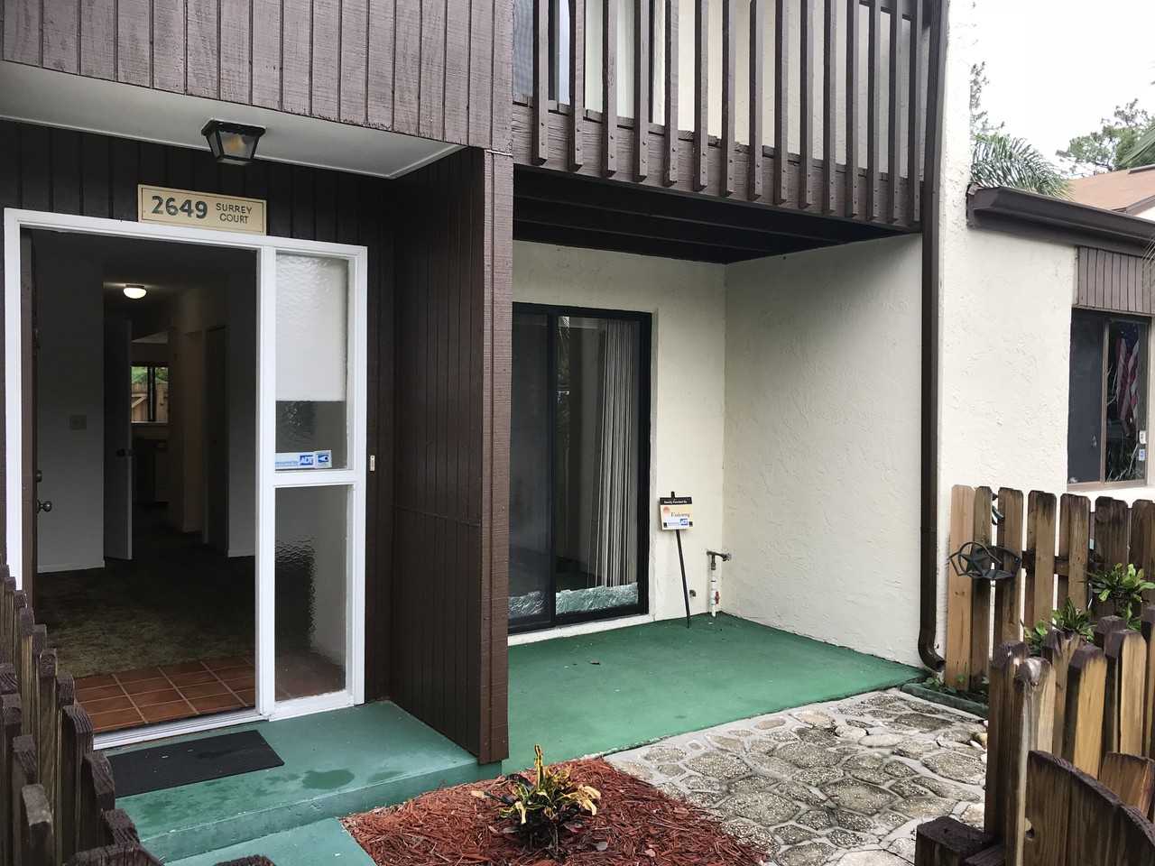 2649 Surrey Court - Photo 2 of 18