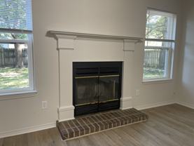 947 Merry Ln - Photo 1 of 1
