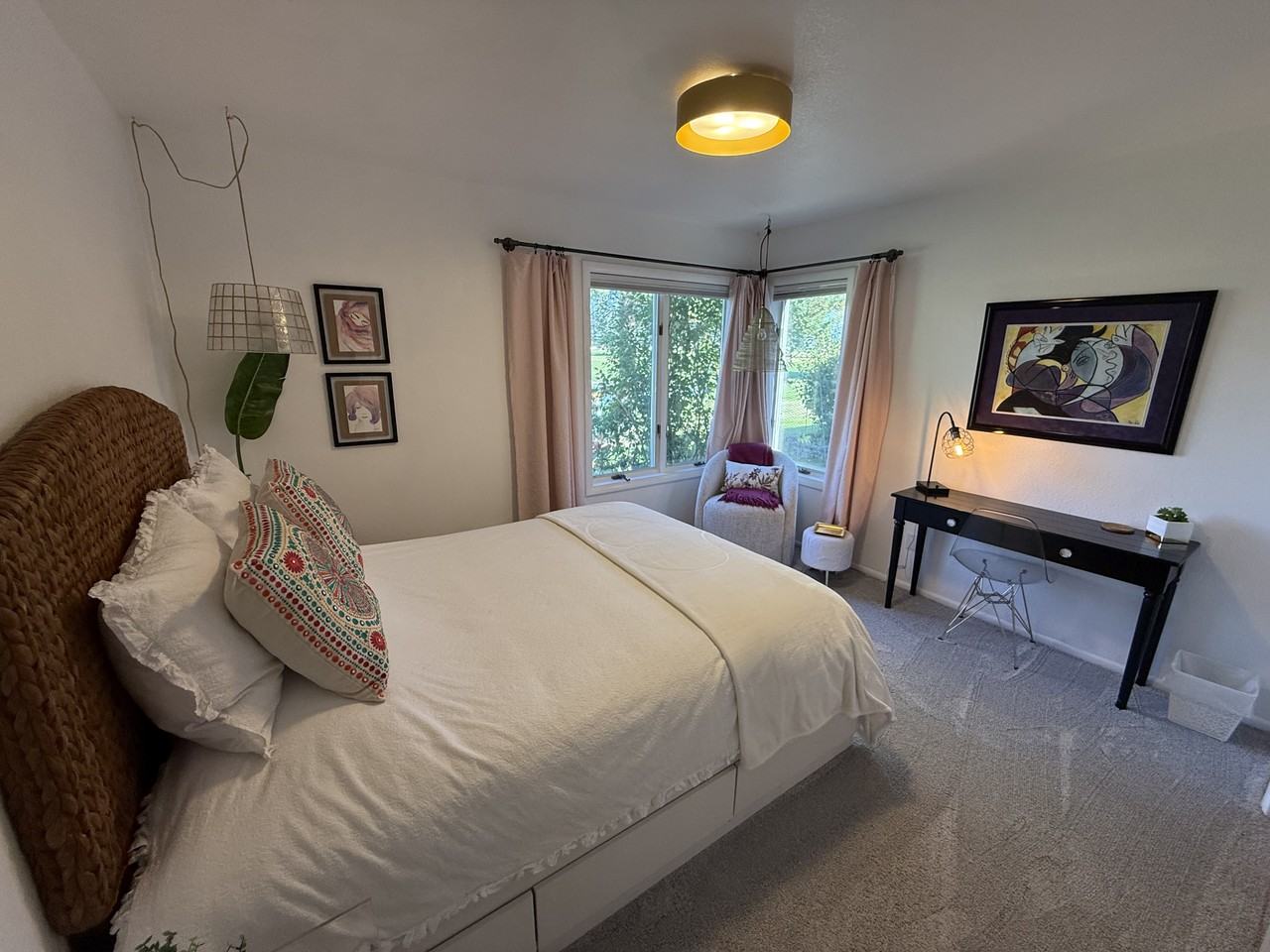 119 Trevino Dr - Photo 4 of 26