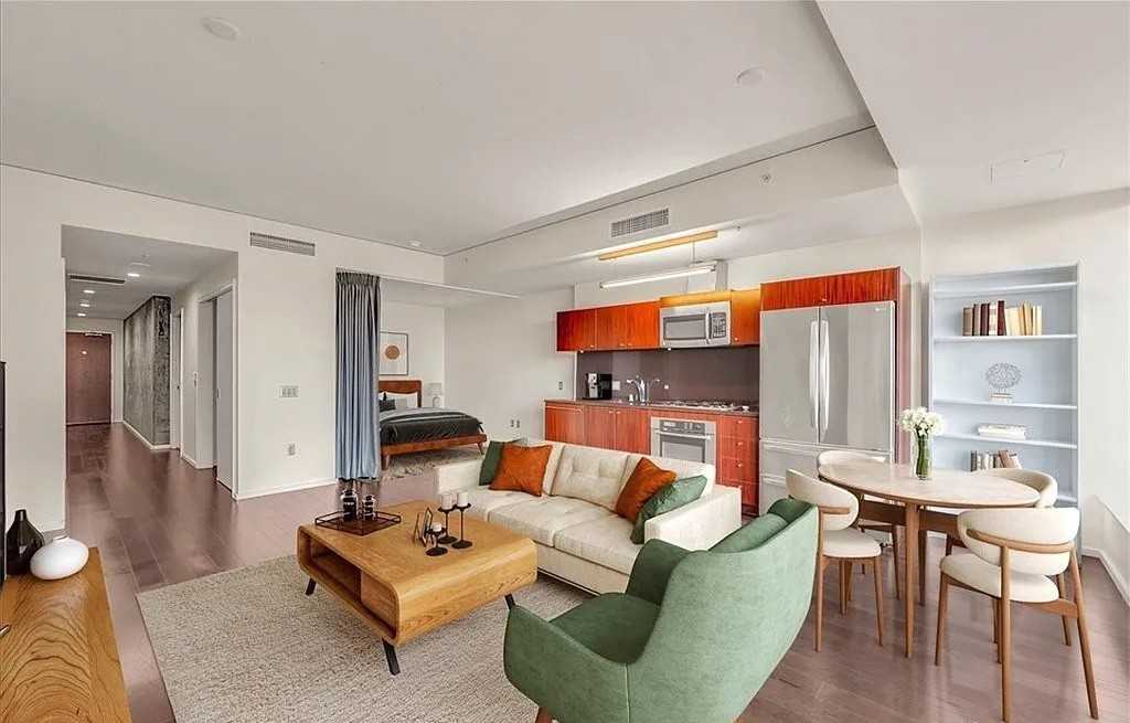 1155 S Grand Ave - Photo 3 of 26