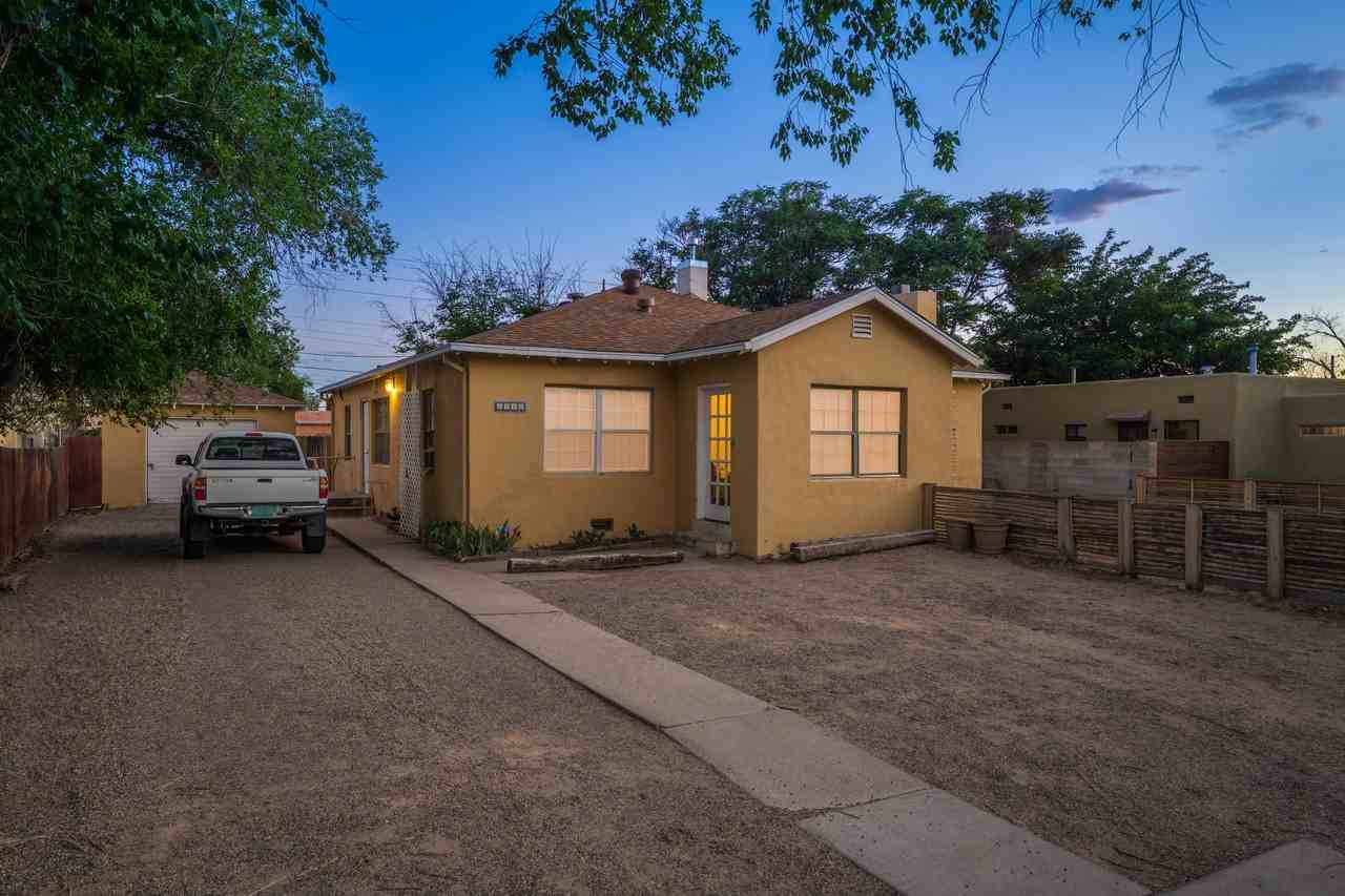 1920 Lead Ave Se - Photo 2 of 10