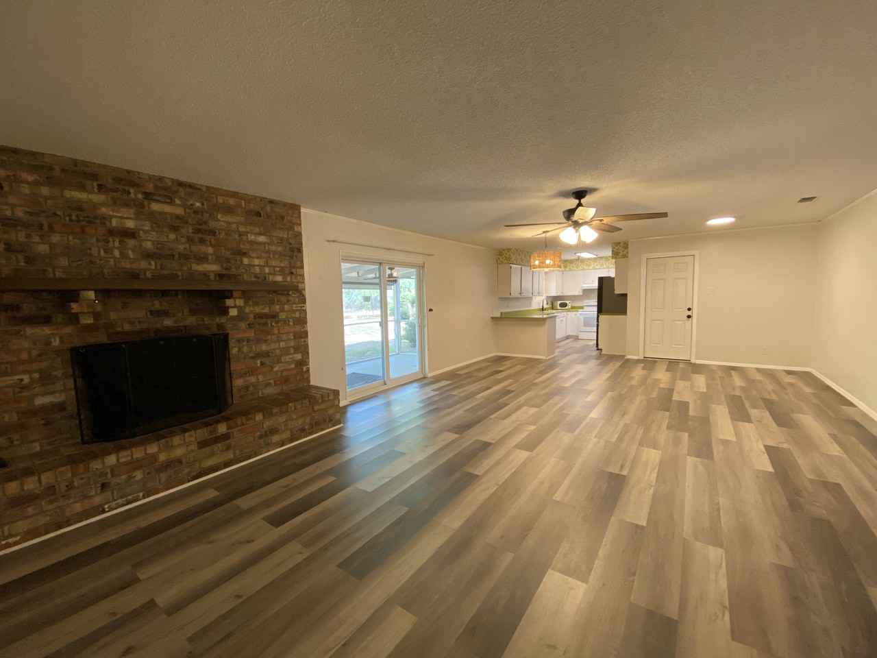 119 Crestline Dr - Photo 3 of 14