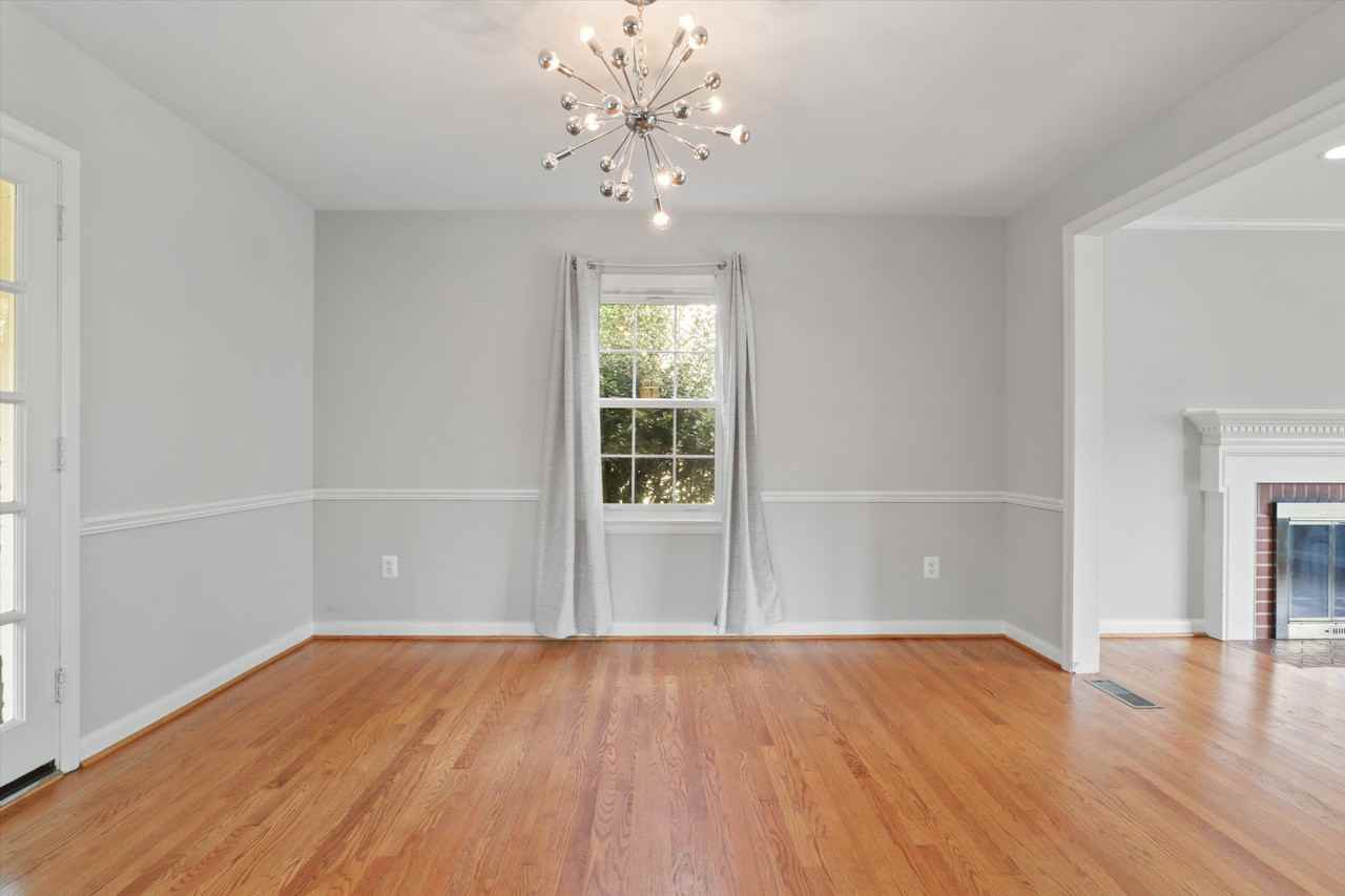 6139 Tompkins Dr - Photo 6 of 40