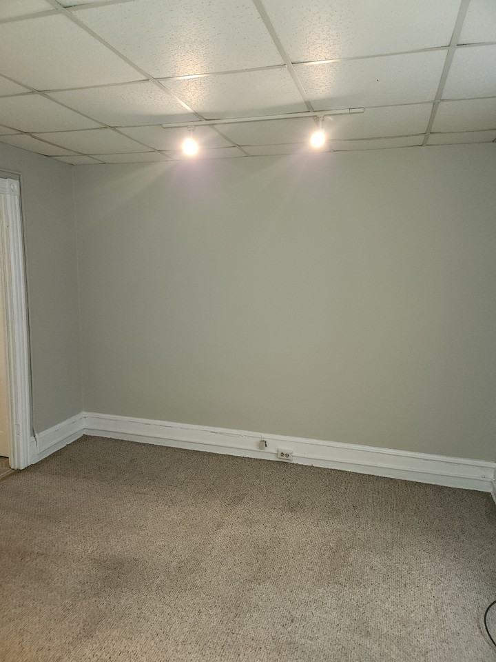 132 Clymer St - Photo 6 of 6