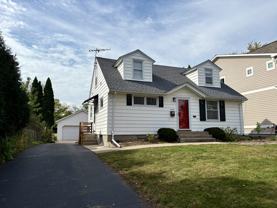 5920 Kellogg Ave - Photo 1 of 1