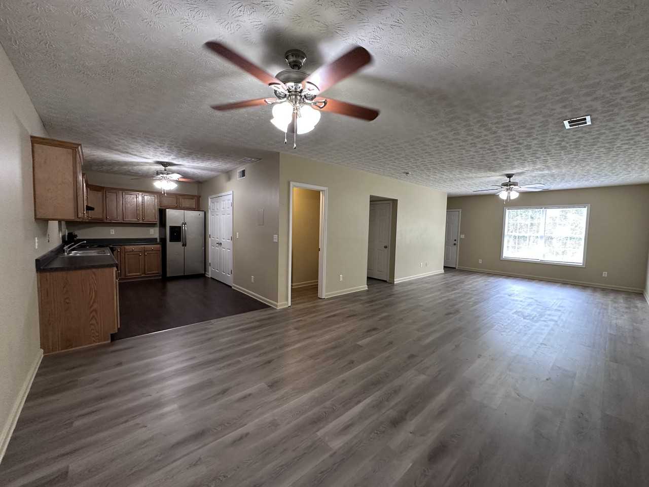 236 College St #236 - Photo 3 of 12