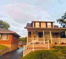 featured image of 1516 Yale Ave